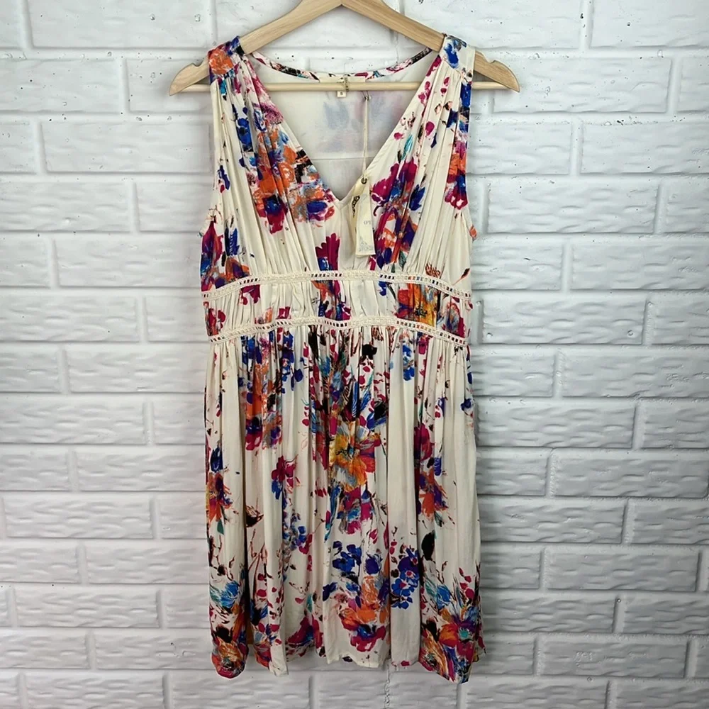 ENTRO FIT AND FLARE FLOWY RAYON DRESS COLORFUL WITH CREAM LINED SZ SM NWT - Picture 9 of 16